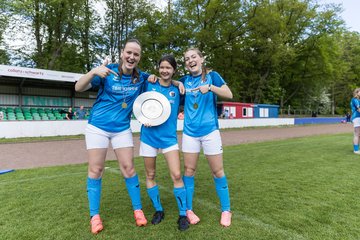 Bild 170 - wBJ Pinneberg Hamburger Meister Siegerehrung